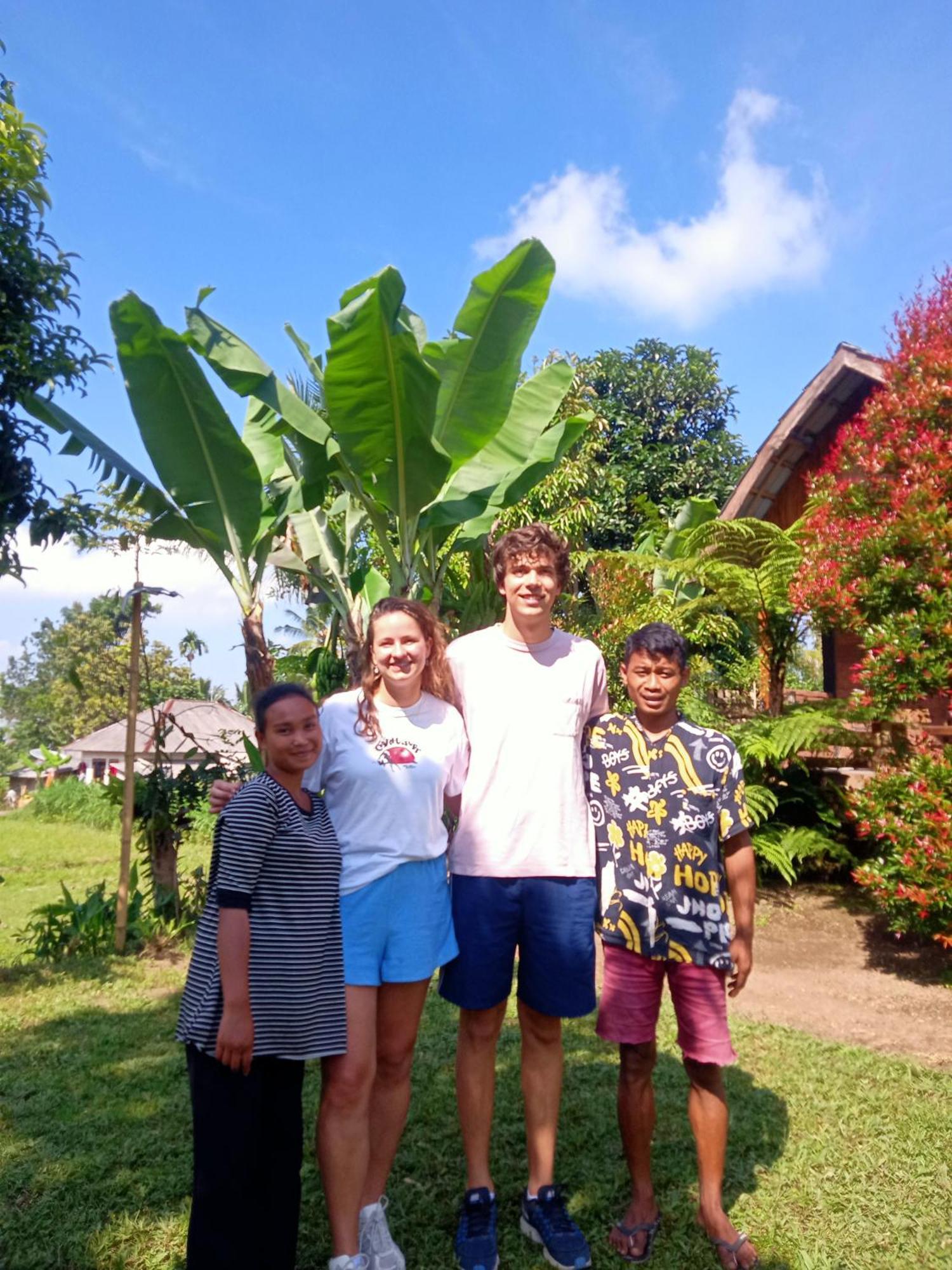 Tetebatu Sunrise Homestay エクステリア 写真